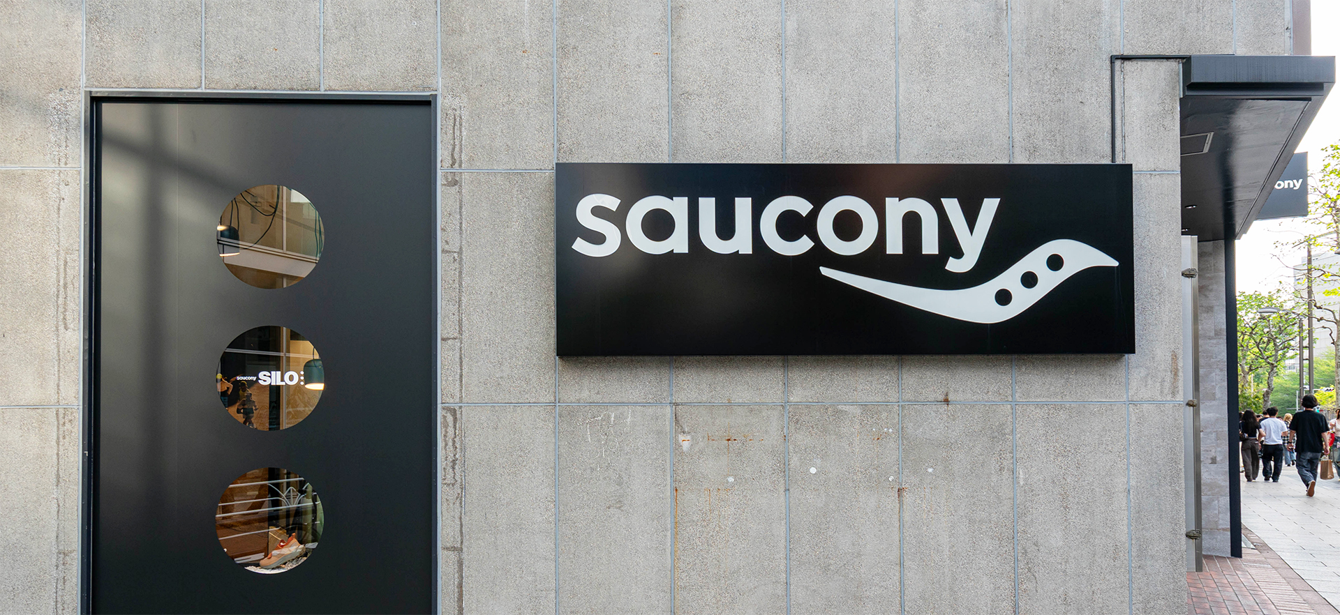 Saucony HARAJUKU FLAGSHIP（サッカニー原宿フラッグシップ）